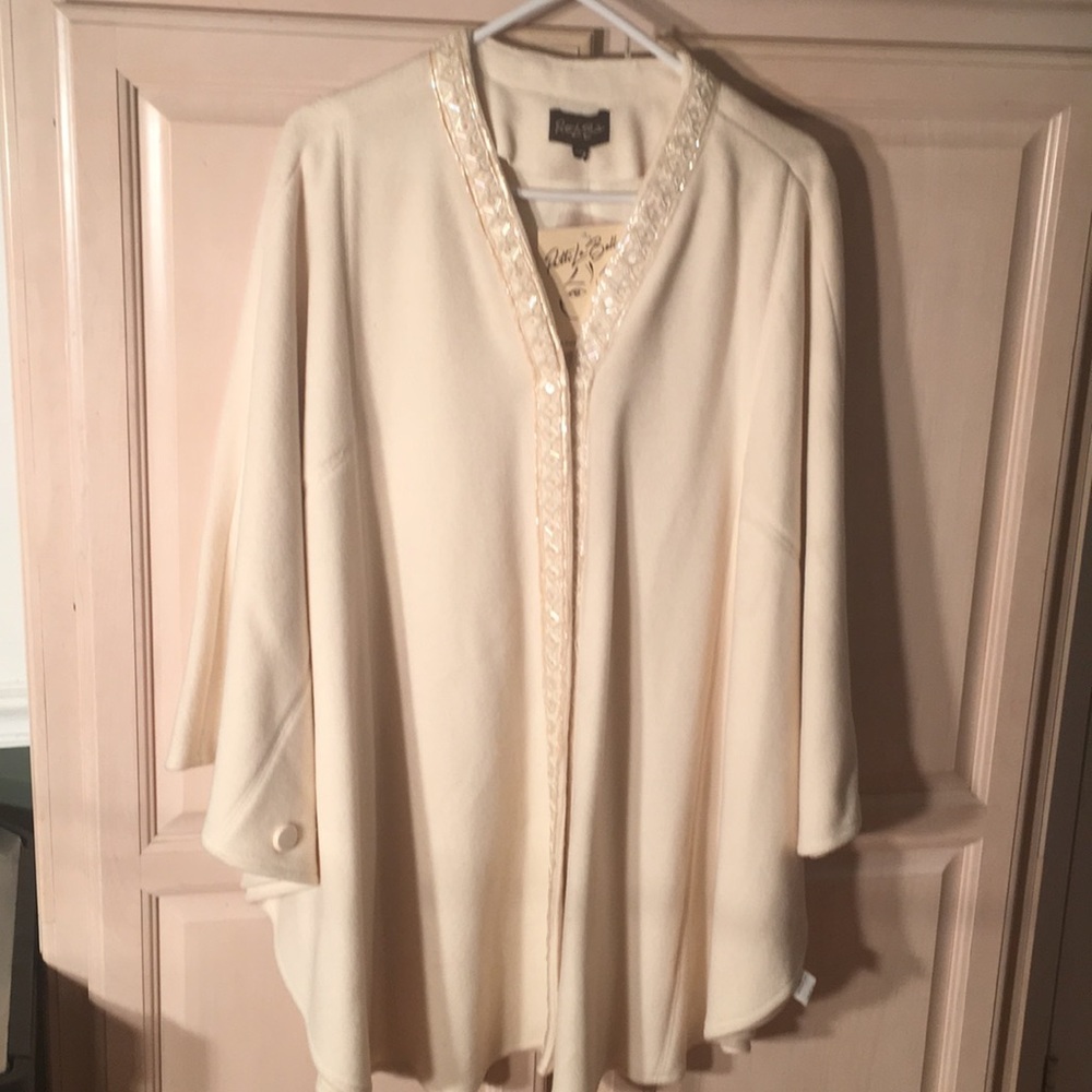 Cream Jacket/Cape